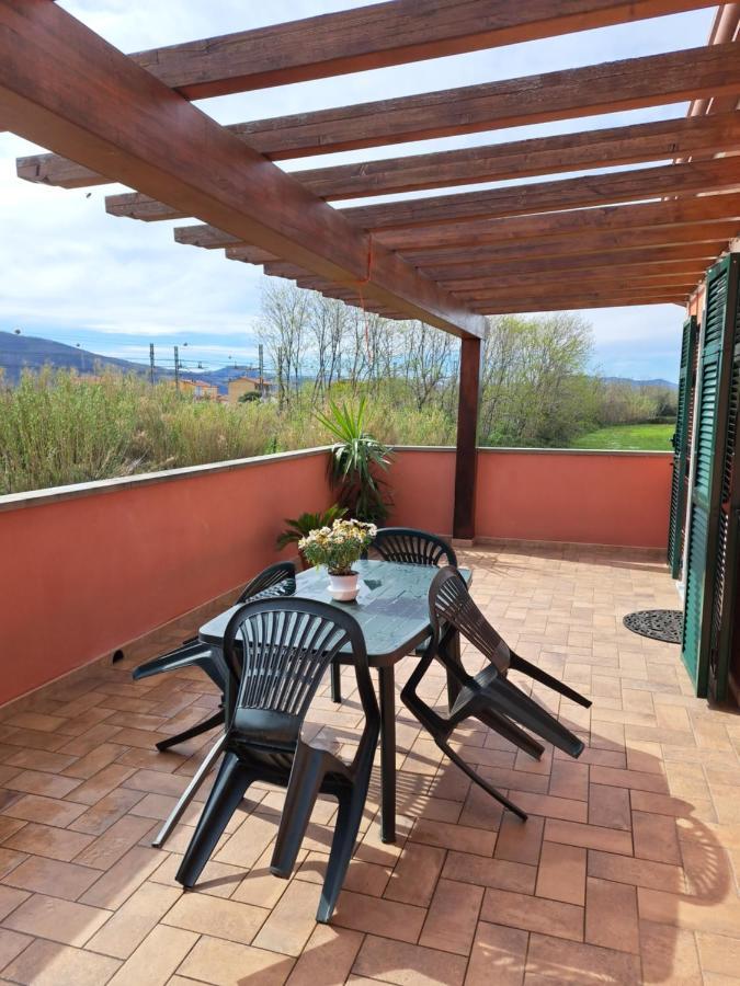 Il Casale Rosso Monolocale Cinque Terre-Toscana Caniparola di Fosdinovo Экстерьер фото