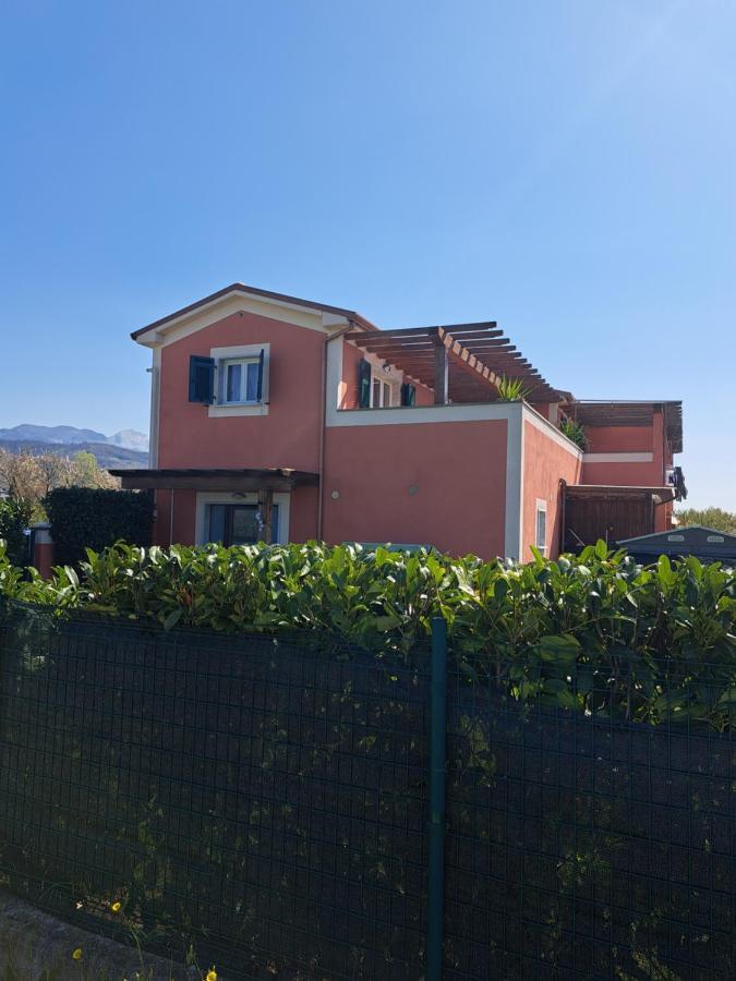 Il Casale Rosso Monolocale Cinque Terre-Toscana Caniparola di Fosdinovo Экстерьер фото