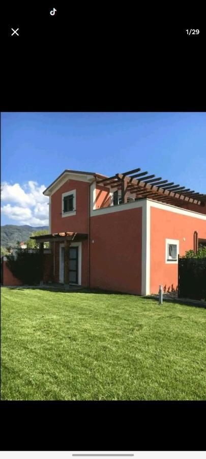 Il Casale Rosso Monolocale Cinque Terre-Toscana Caniparola di Fosdinovo Экстерьер фото